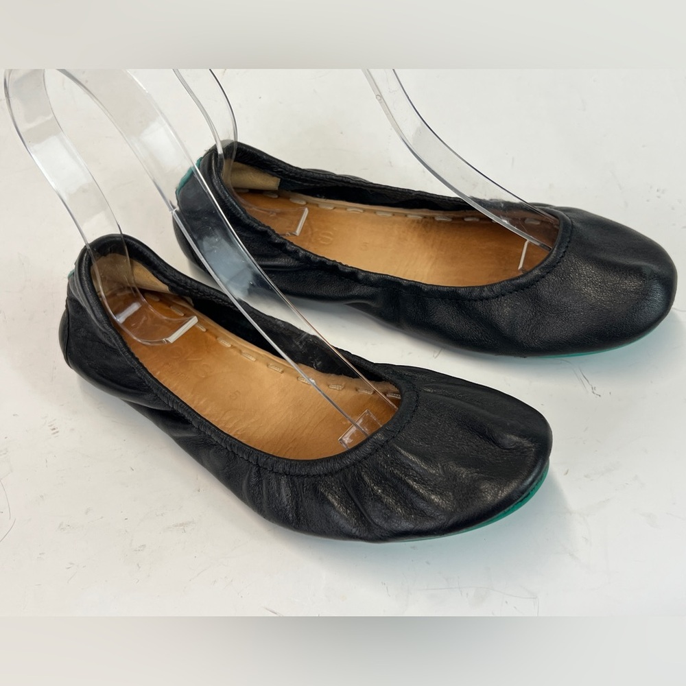 Black Size 5 Tieks